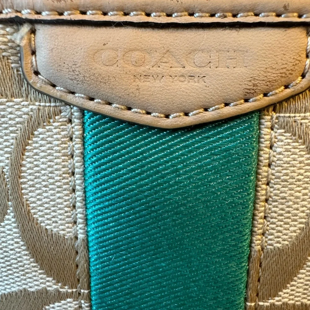 Coach Signature‎ Wristlet Aqua Coated Canvas 6x4” A